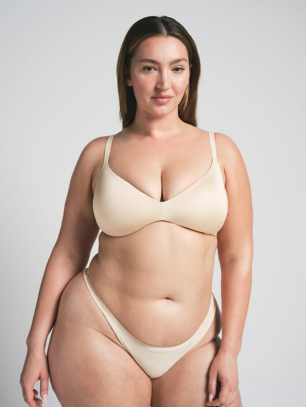 Skims Wireless Form Push Up Plunge Bra